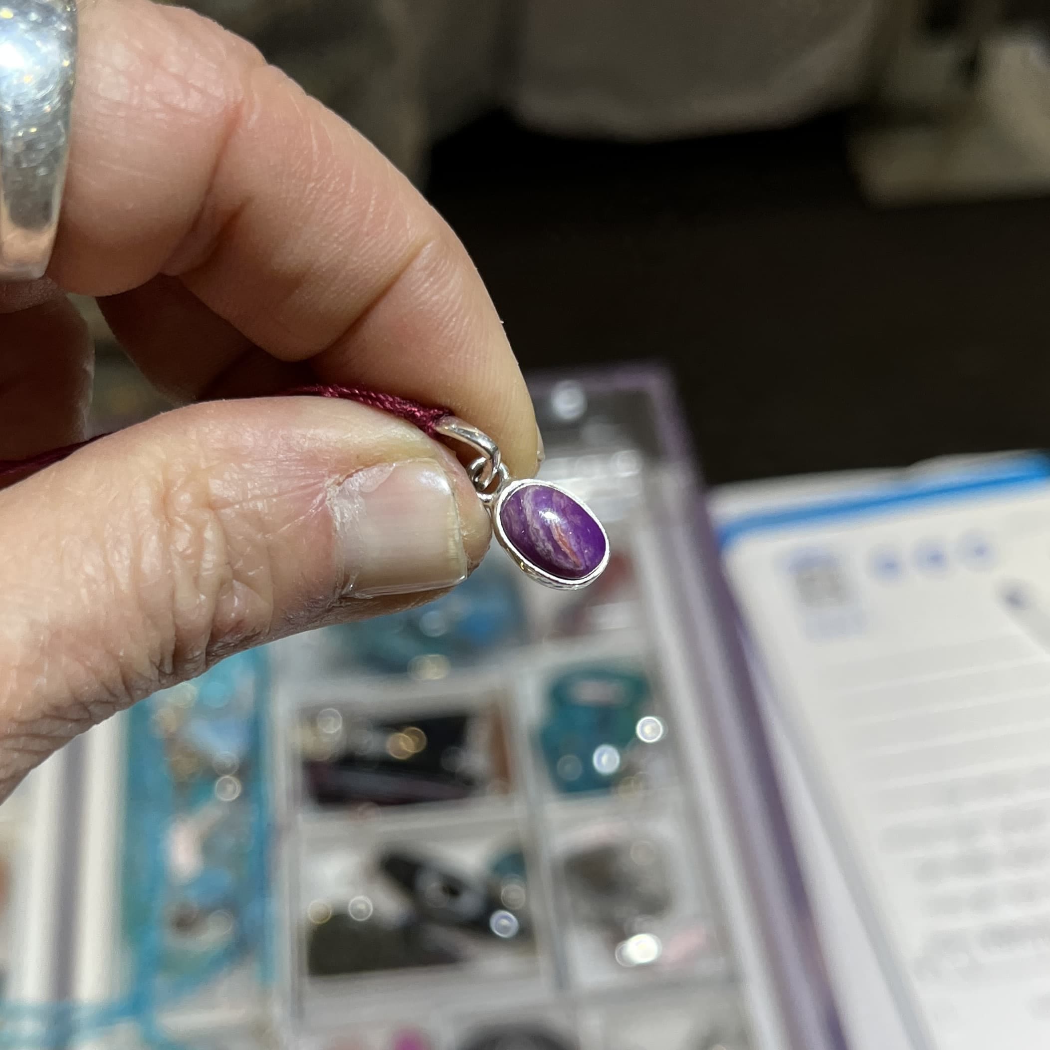 Sugilite (pendant for necklace) mall gel 'pink oval' healing crystal - Image 2