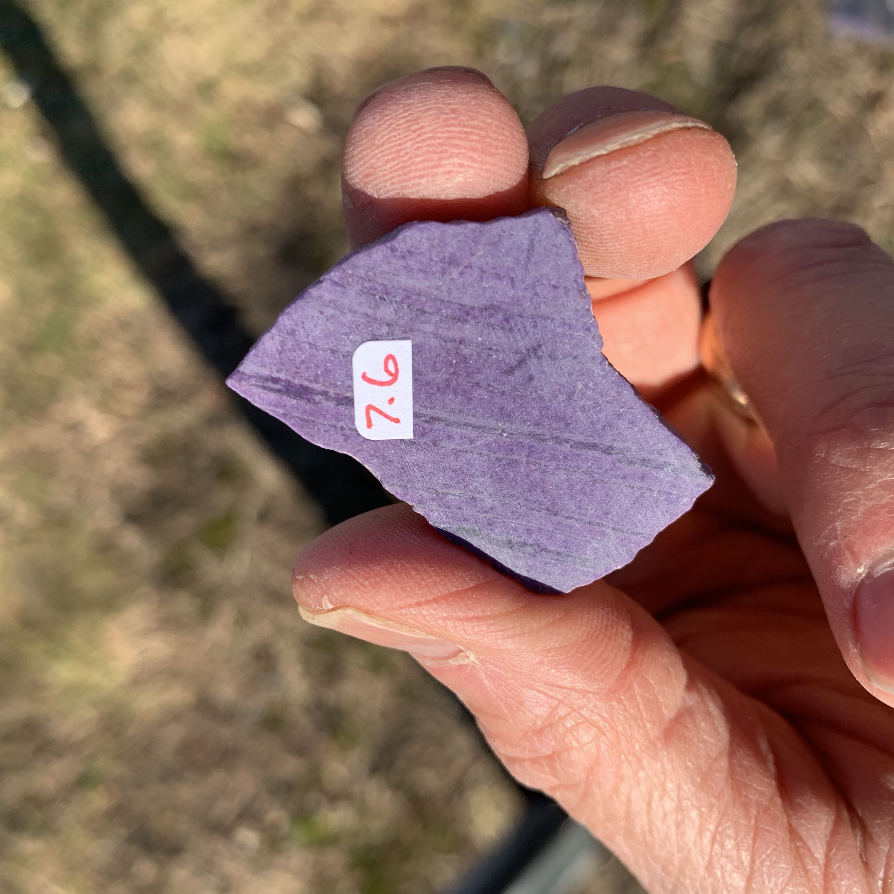 Sugilite (slab) chromatic 'purple stripes' (7.6gr) healing crystal - Image 4