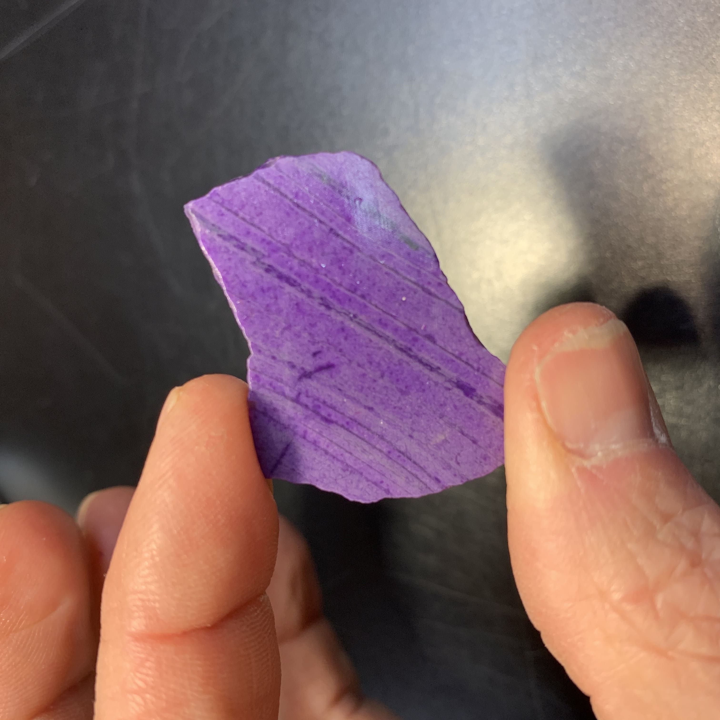 Sugilite (slab) chromatic 'purple stripes' (7.6gr) healing crystal