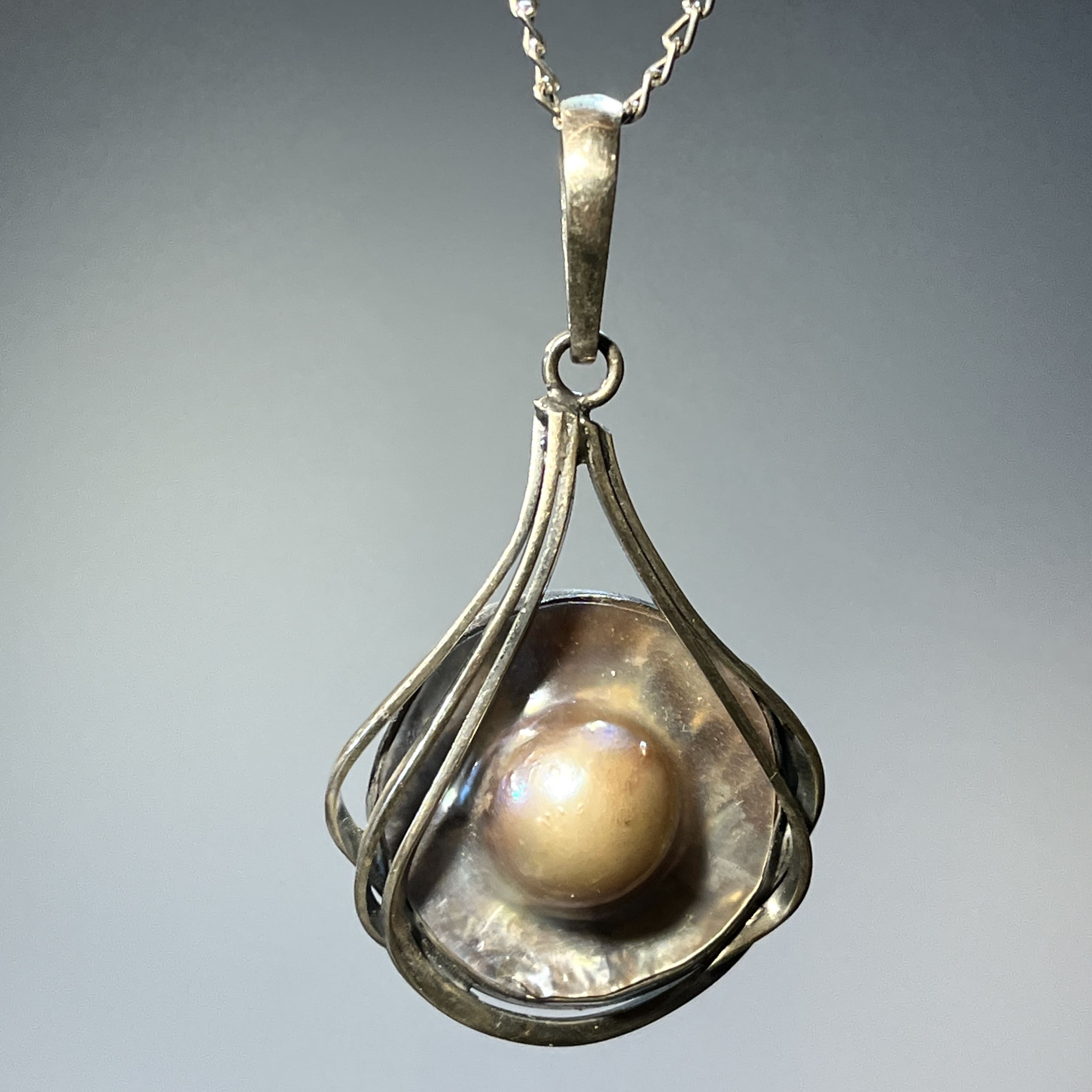 Pearl (sea) Mabe blister variety, pendant for necklace, healing crystal - Image 3