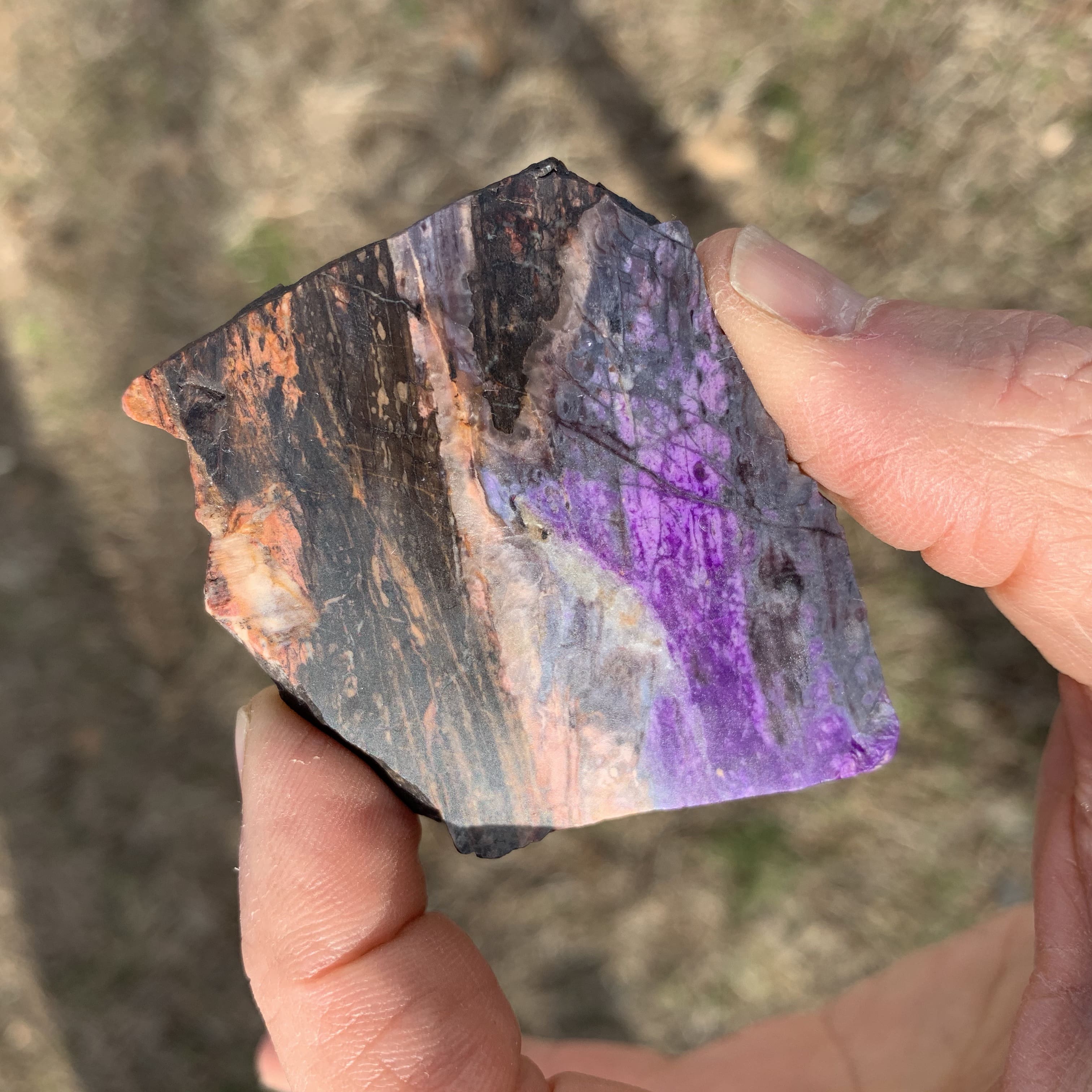 Sugilite (slab) edge gel multi-tone (29.2gr) healing crystal - Image 3