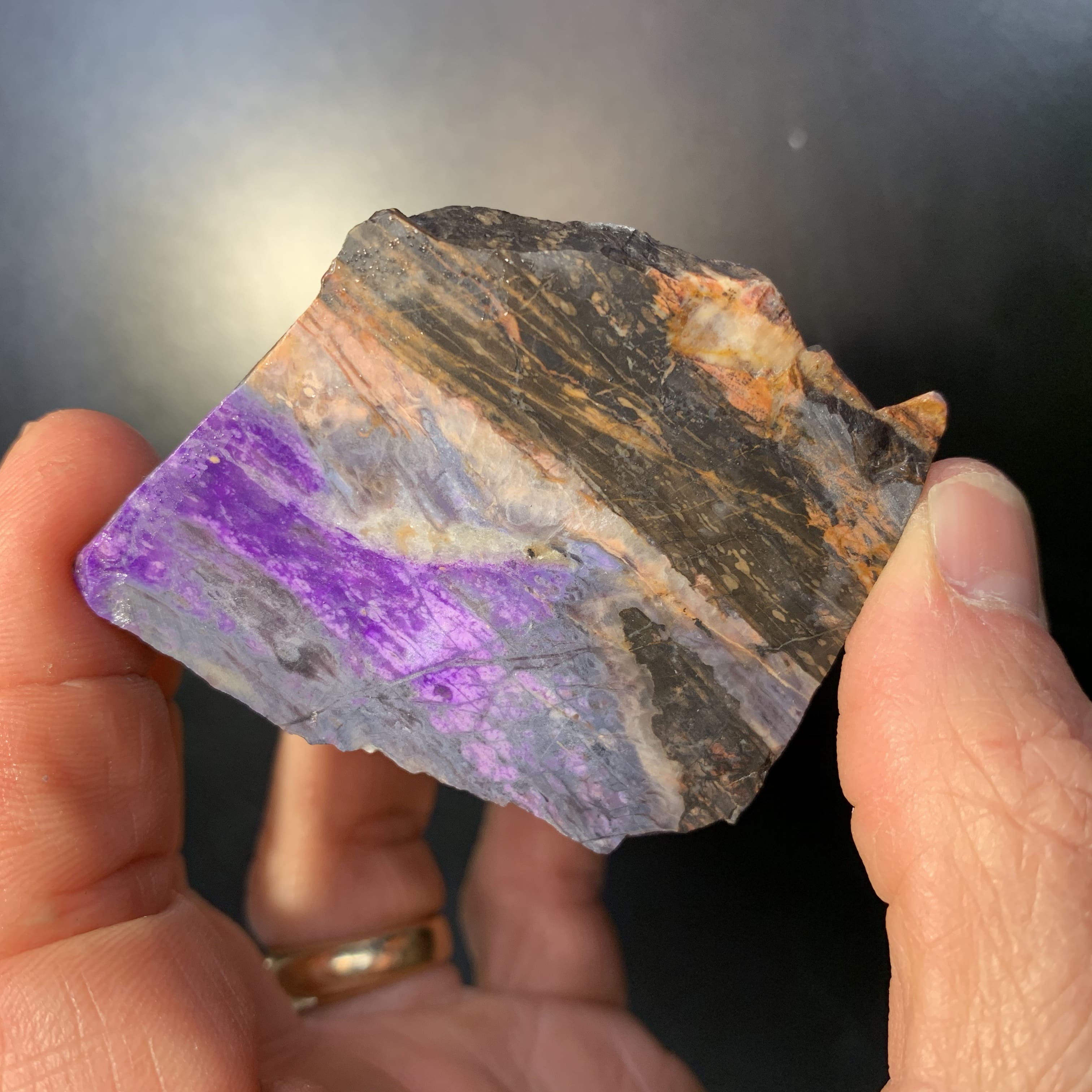Sugilite (slab) edge gel multi-tone (29.2gr) healing crystal