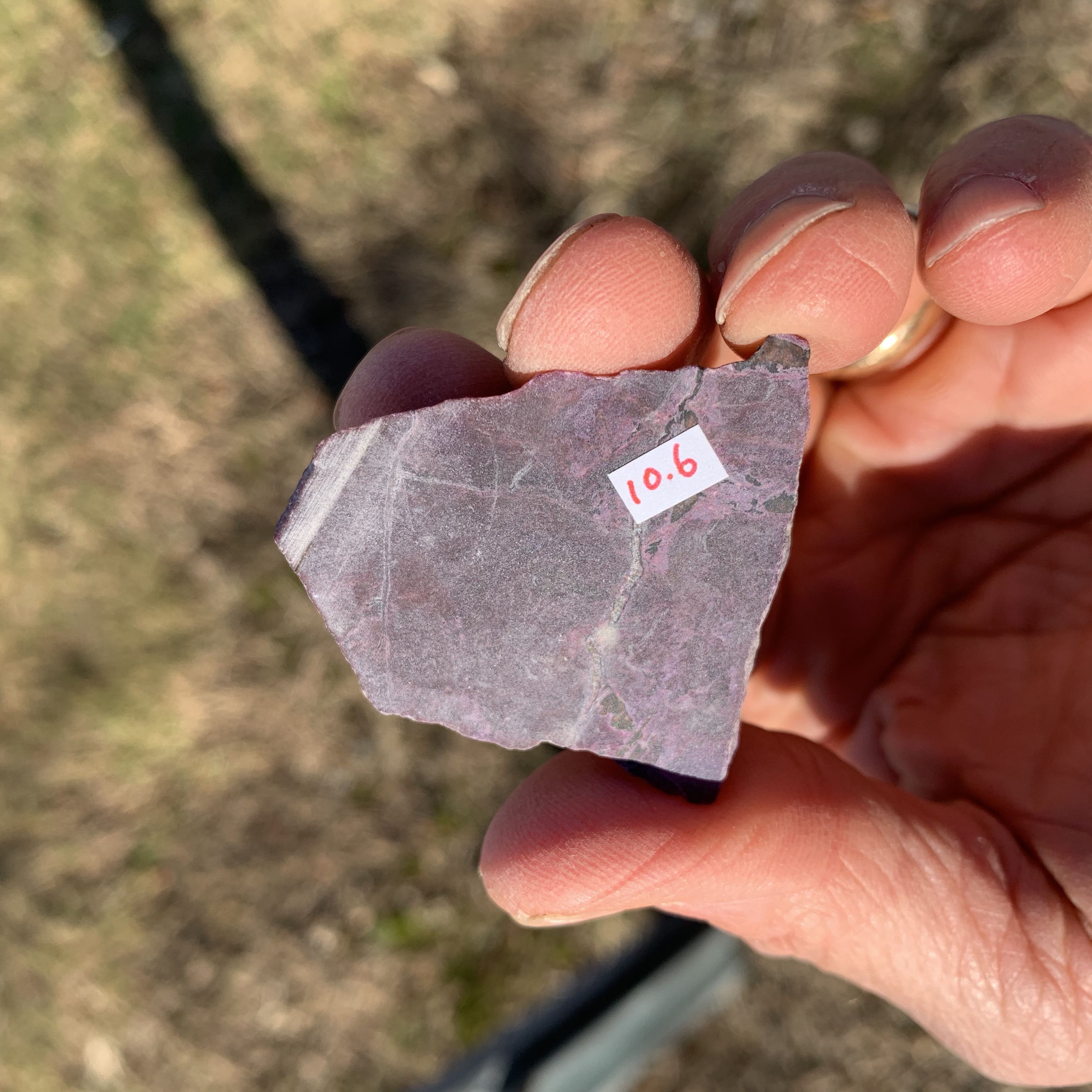 Sugilite (slab) chromatic 'fuschia portal' (10.6gr) healing crystal - Image 3