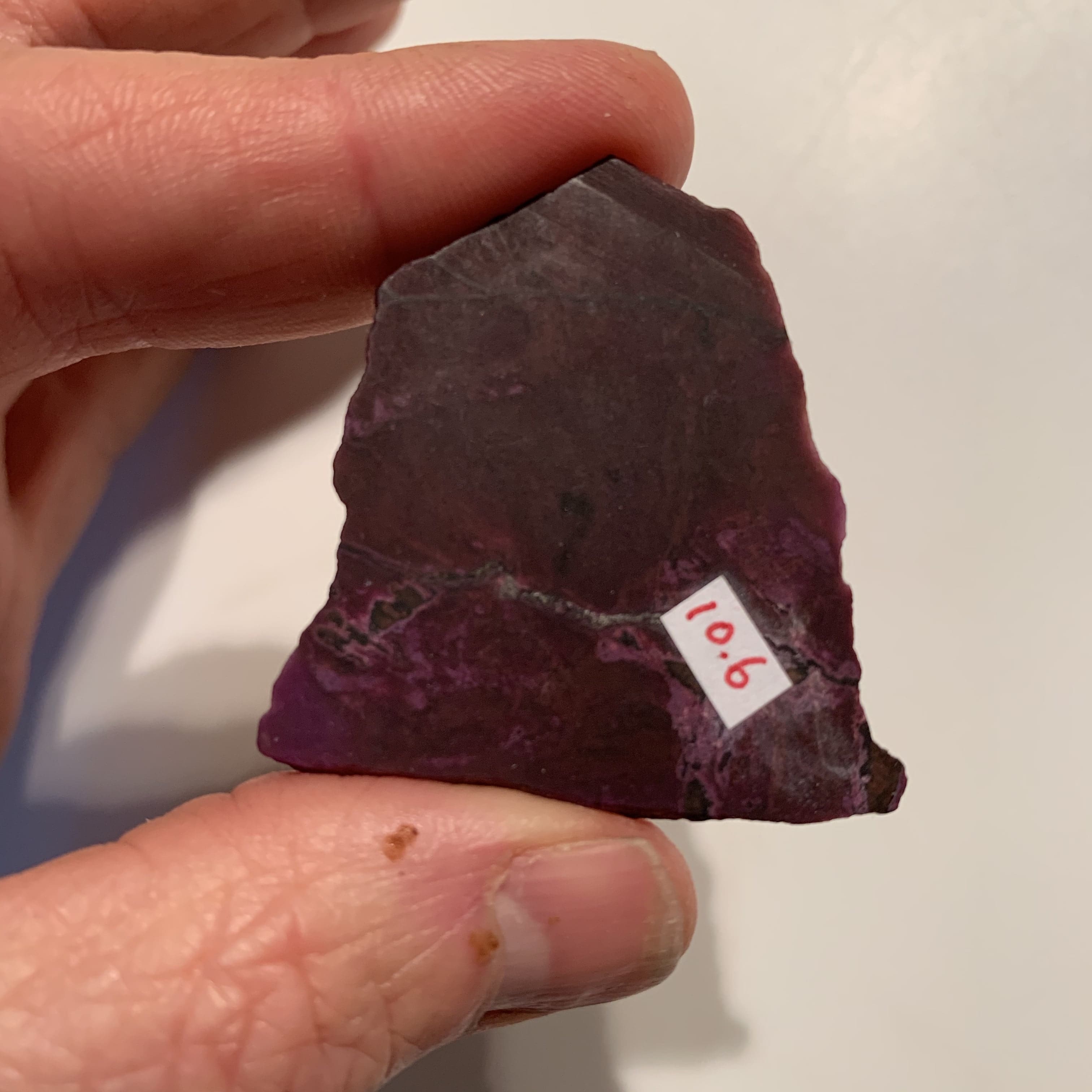 Sugilite (slab) chromatic 'fuschia portal' (10.6gr) healing crystal - Image 5