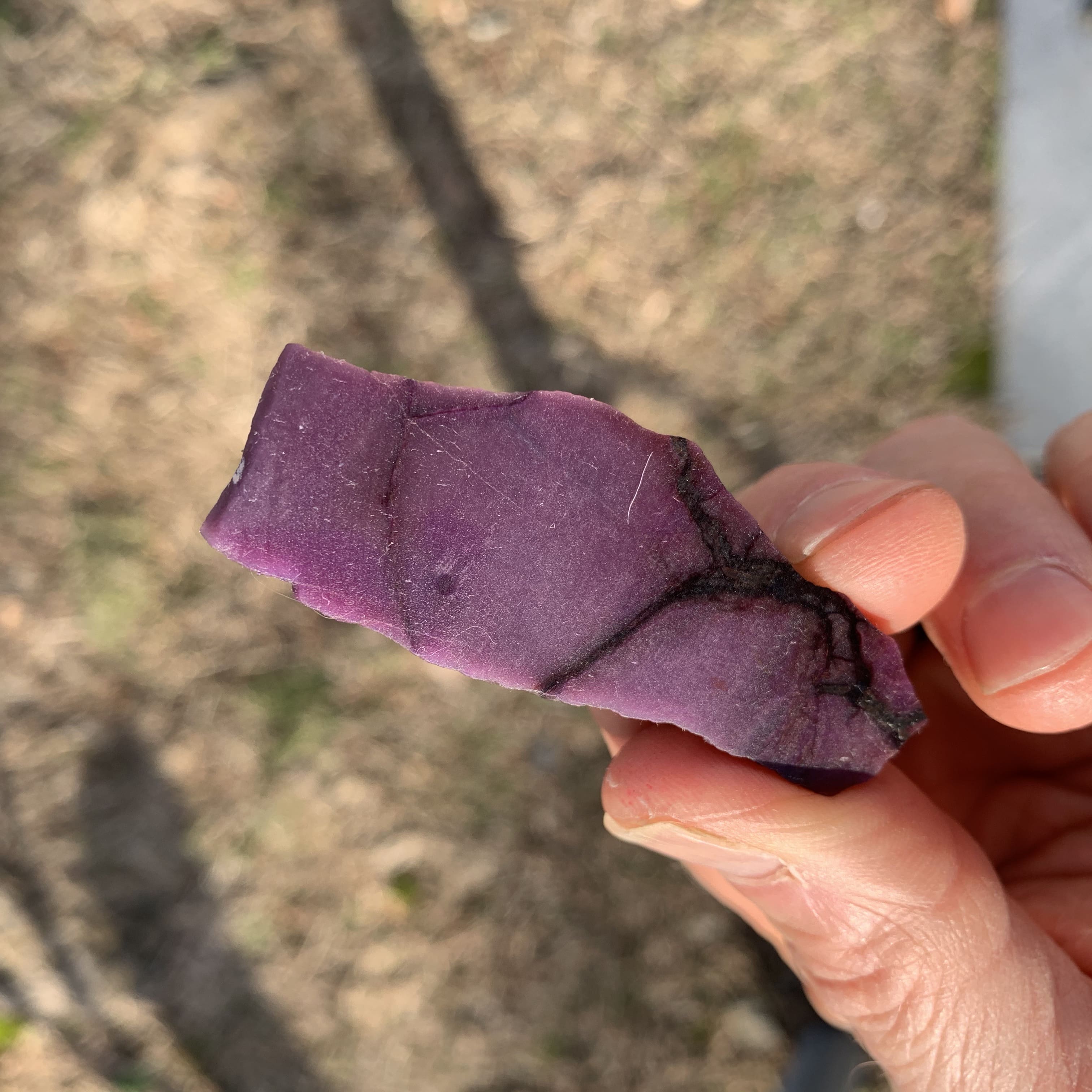 Sugilite (slab) gel 'slim Illinois' wedge (9.7gr) healing crystal - Image 5