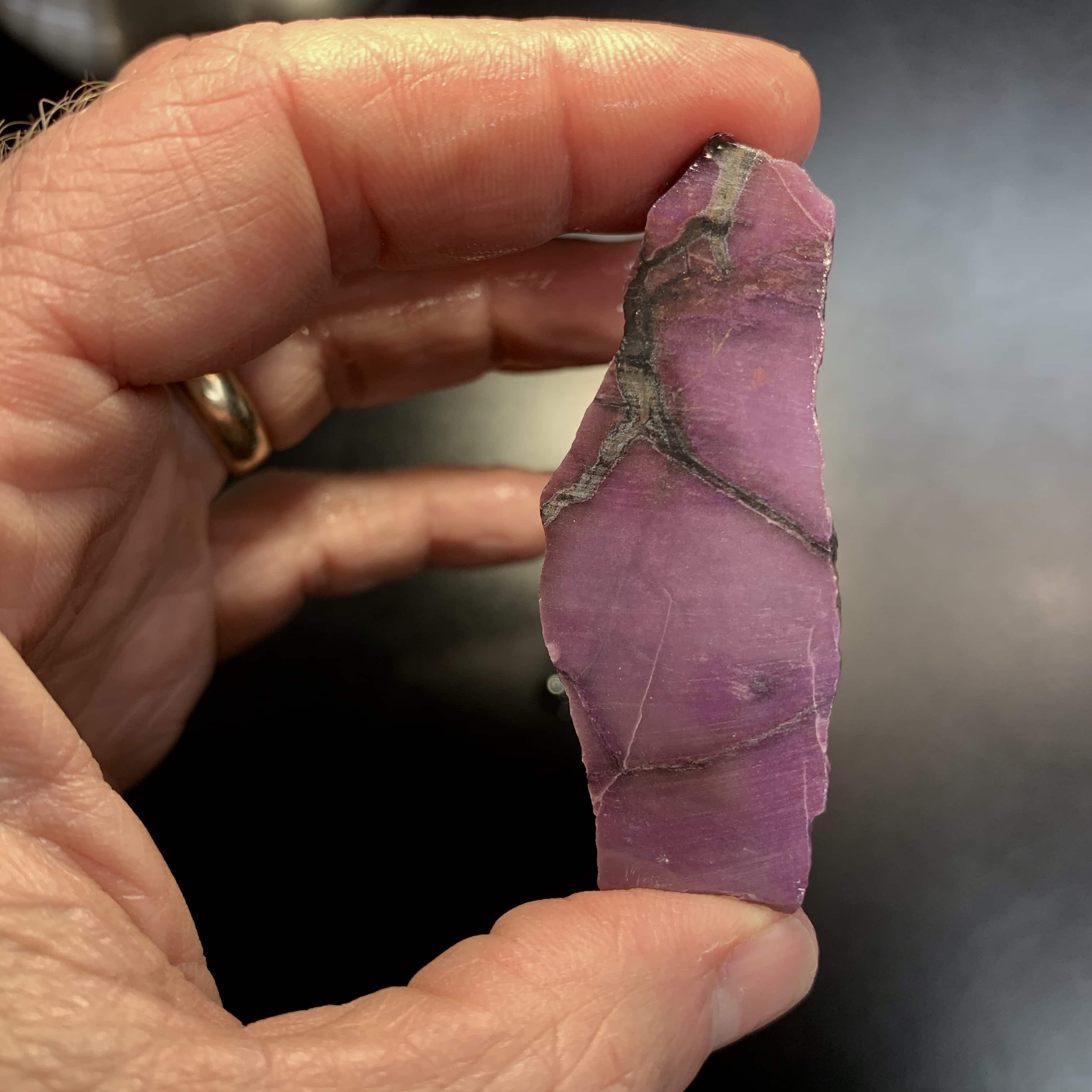 Sugilite (slab) gel 'slim Illinois' wedge (9.7gr) healing crystal