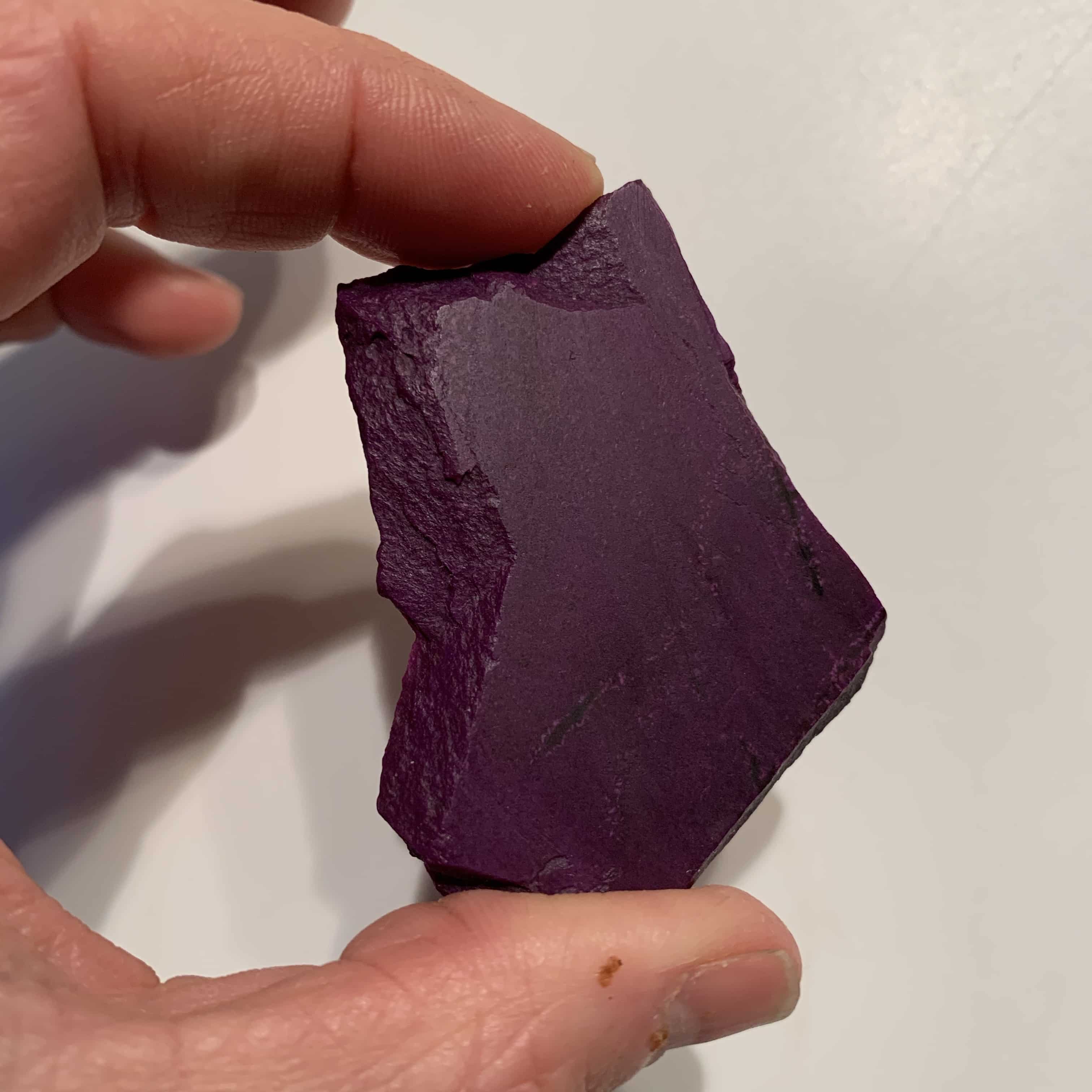 Sugilite (slab) semi-gel 'purple chocolate bar' (22.4gr) healing crystal - Image 6