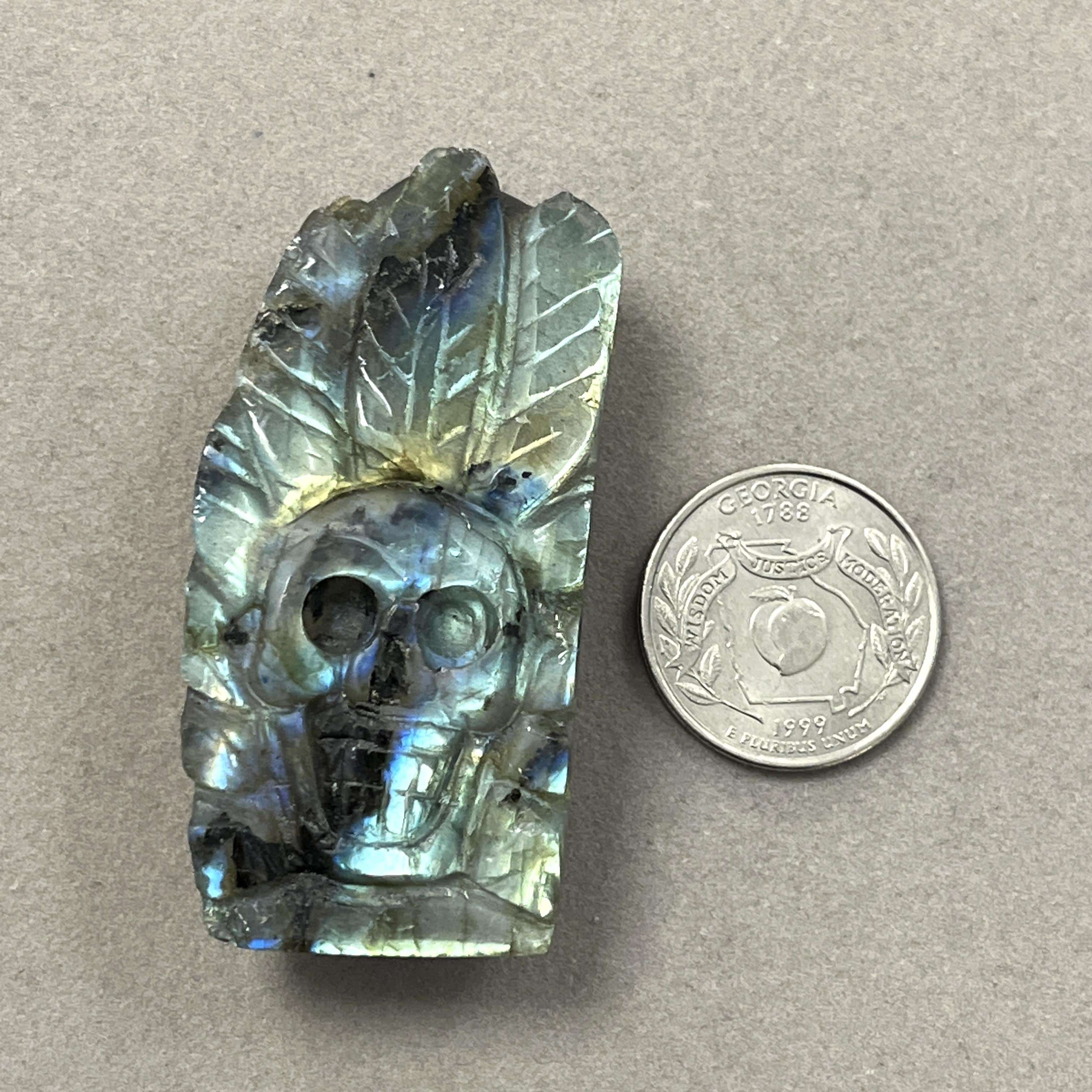 Labradorite (carving) crystal skull with feather head dress healing crystal - Image 5