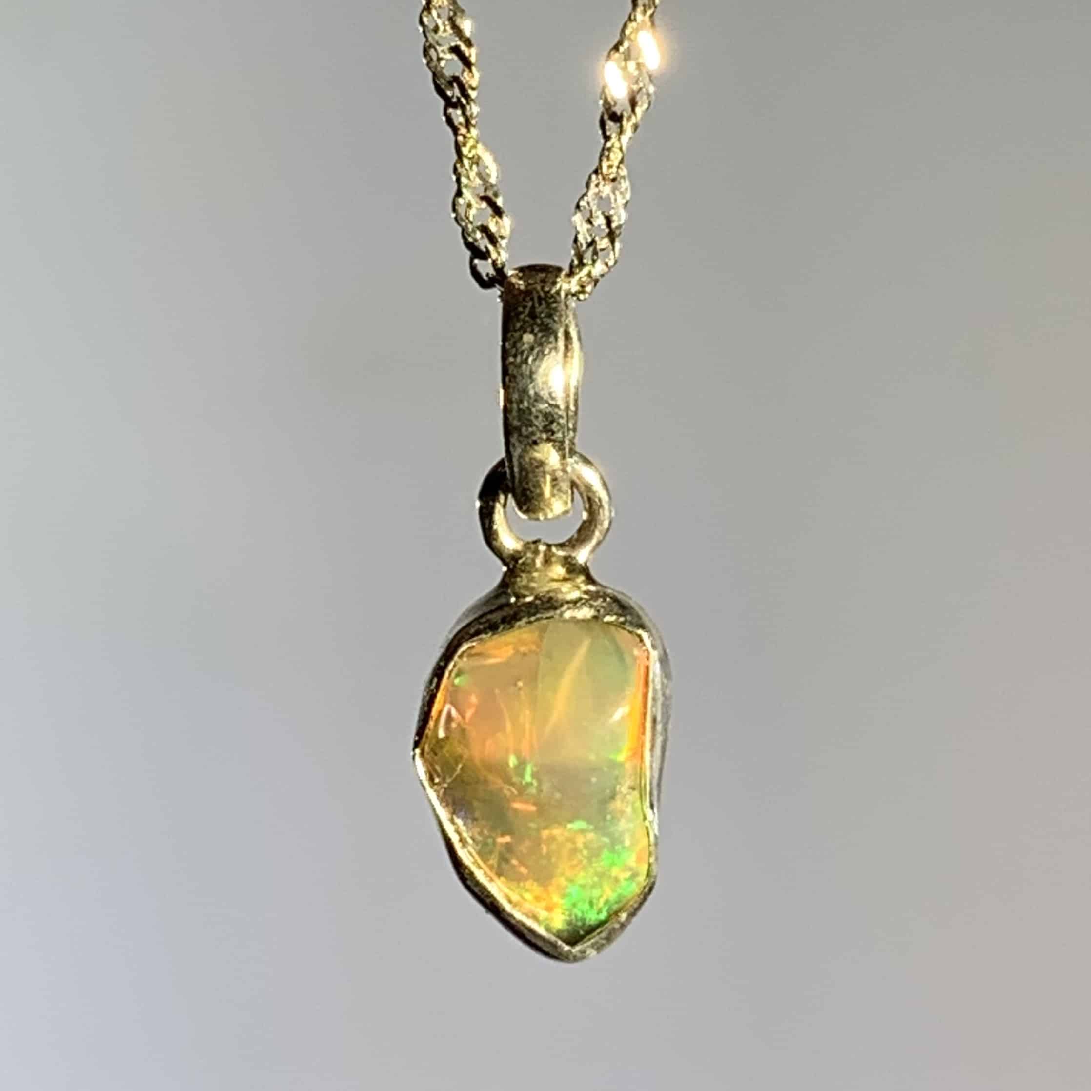 Opal (Ethiopian) bezel flash pendant for necklace healing crystal