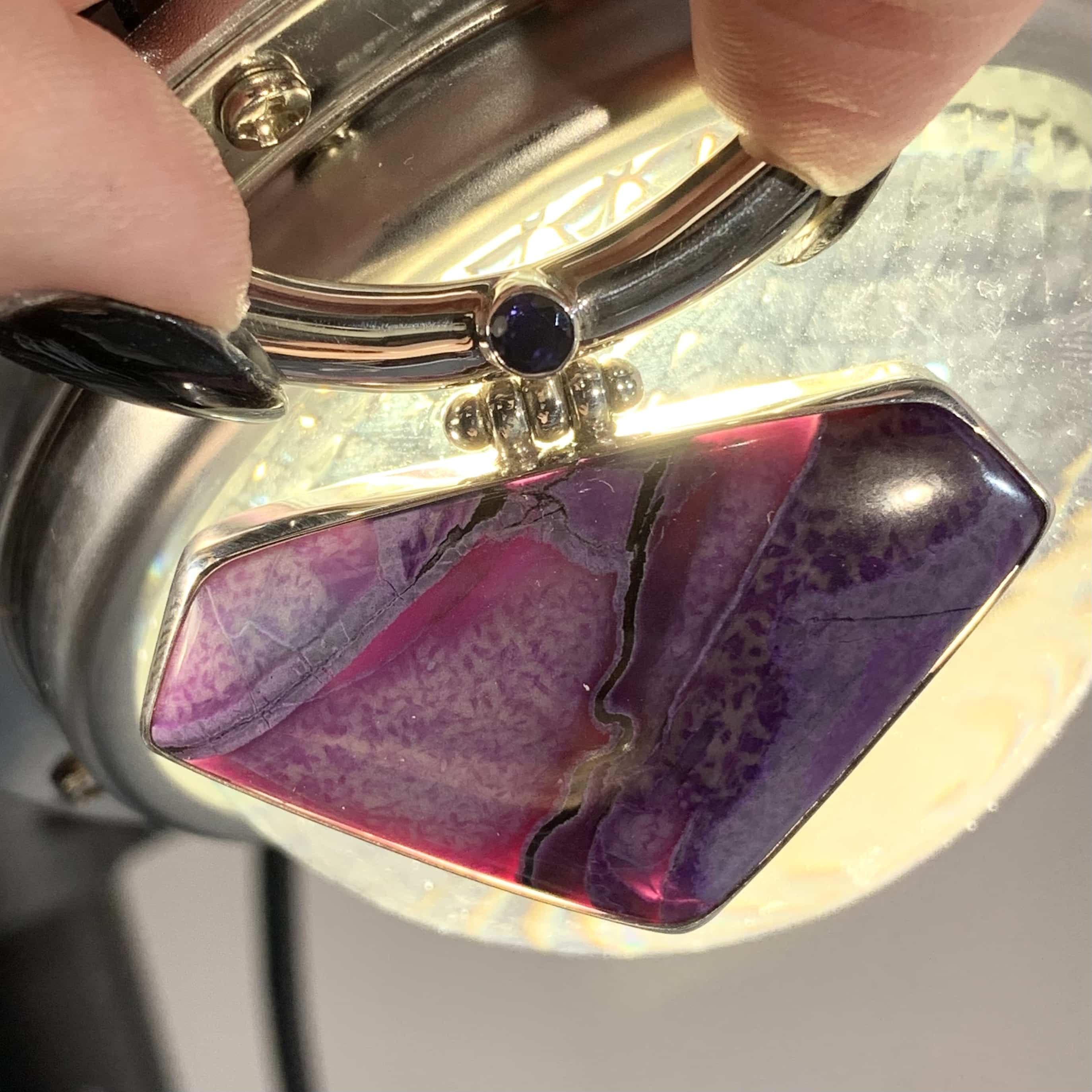 Sugilite (pendant for necklace) gel mix 'river' w Iolite healing crystal - Image 3