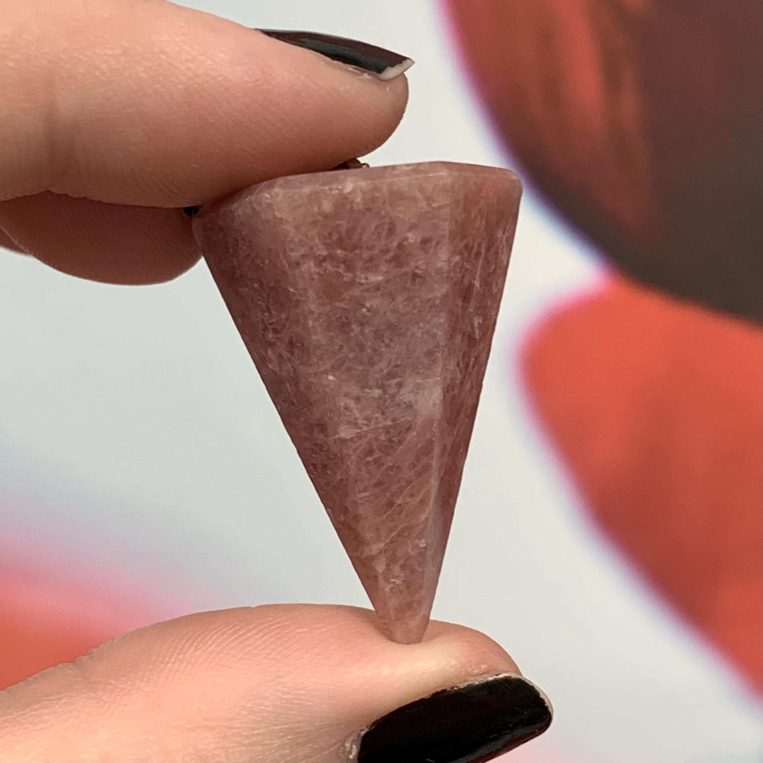 Quartz (Cherry aka Guava) pendulum - healing crystal - Image 2