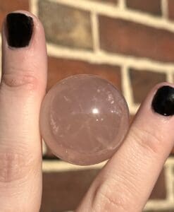 Rose Quartz sphere / ball w asteration / star - healing crystal