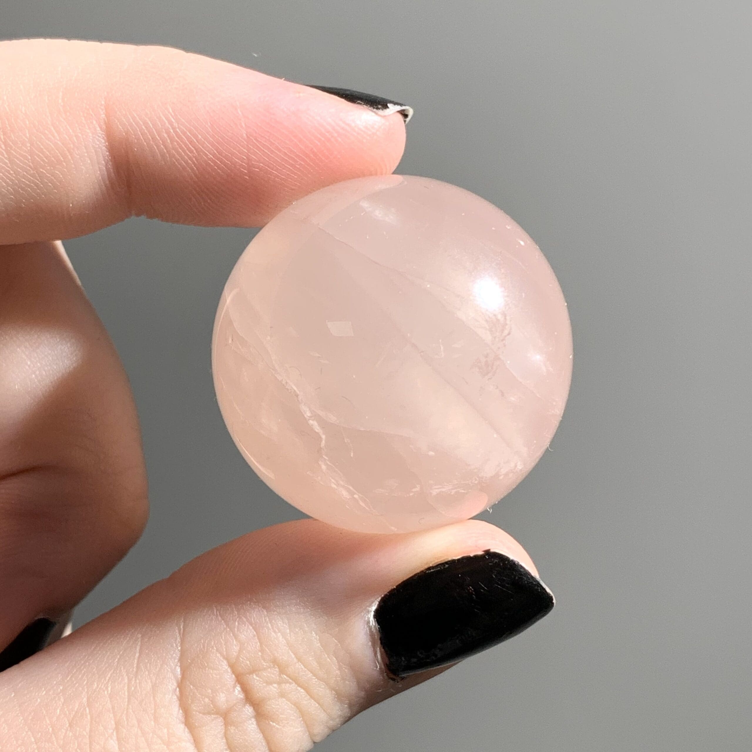 Rose Quartz sphere / ball w asteration / star - healing crystal - Image 4