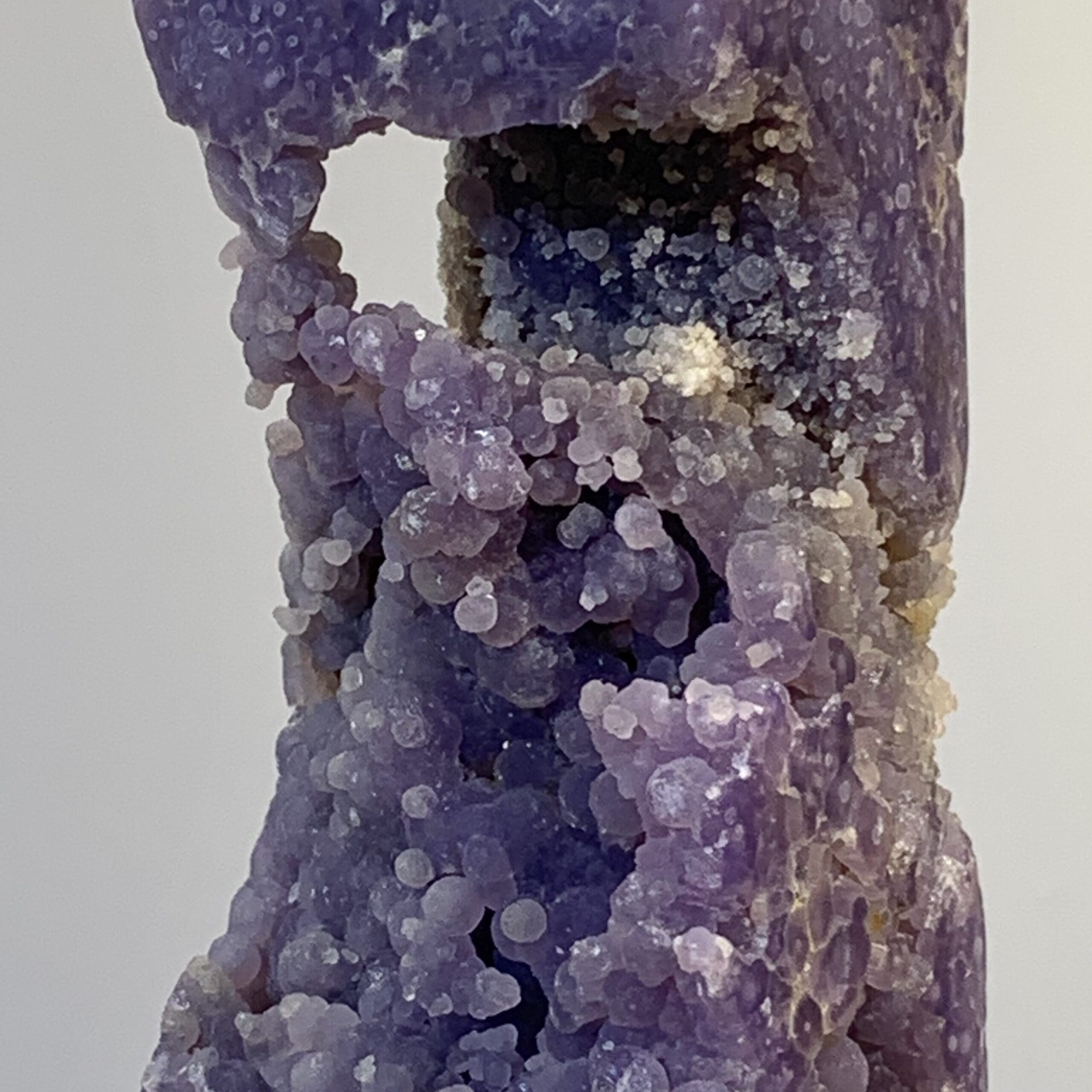 Grape Agate pen exposed standing geode obelisk healing crystal - Image 6