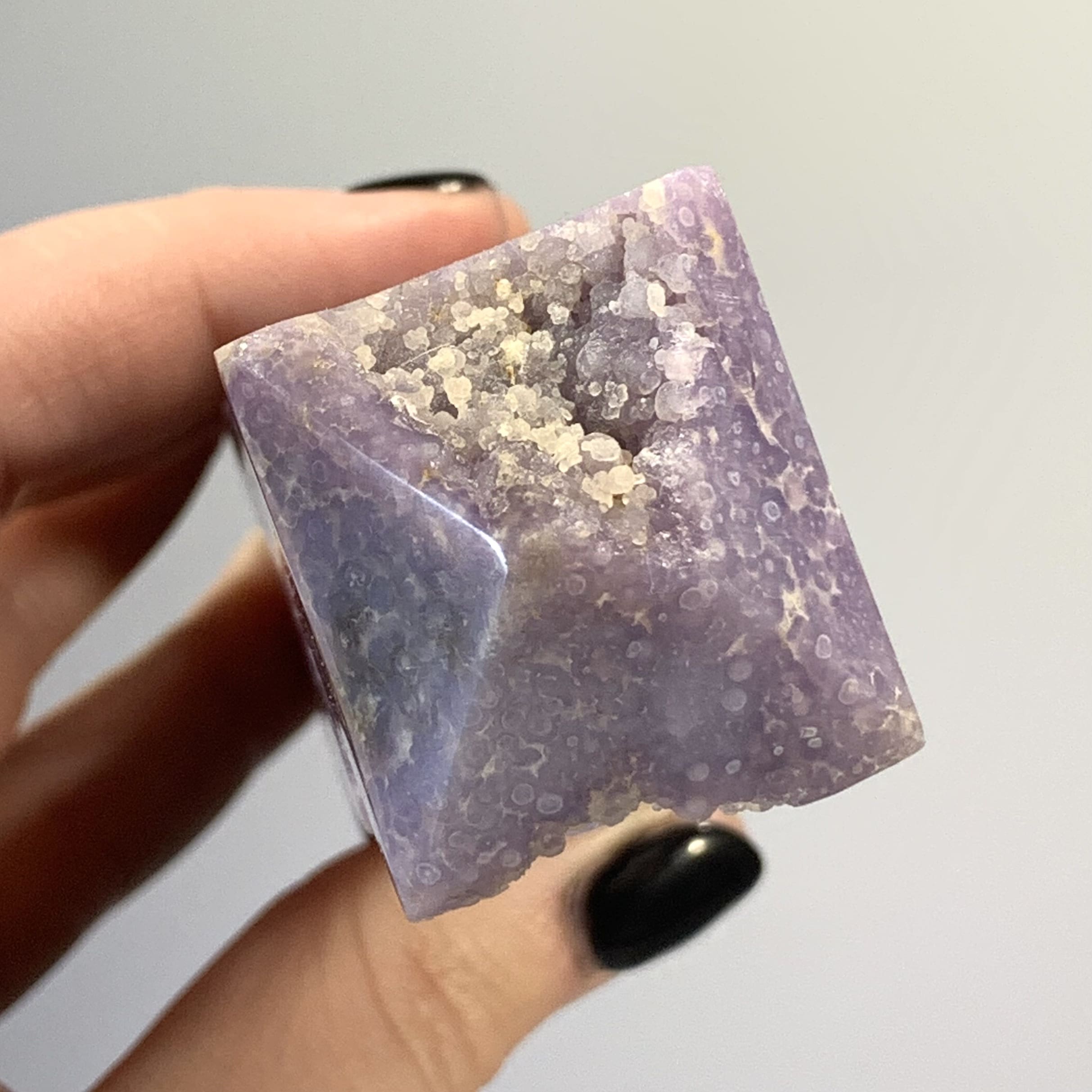 Grape Agate pen exposed standing geode obelisk healing crystal - Image 7