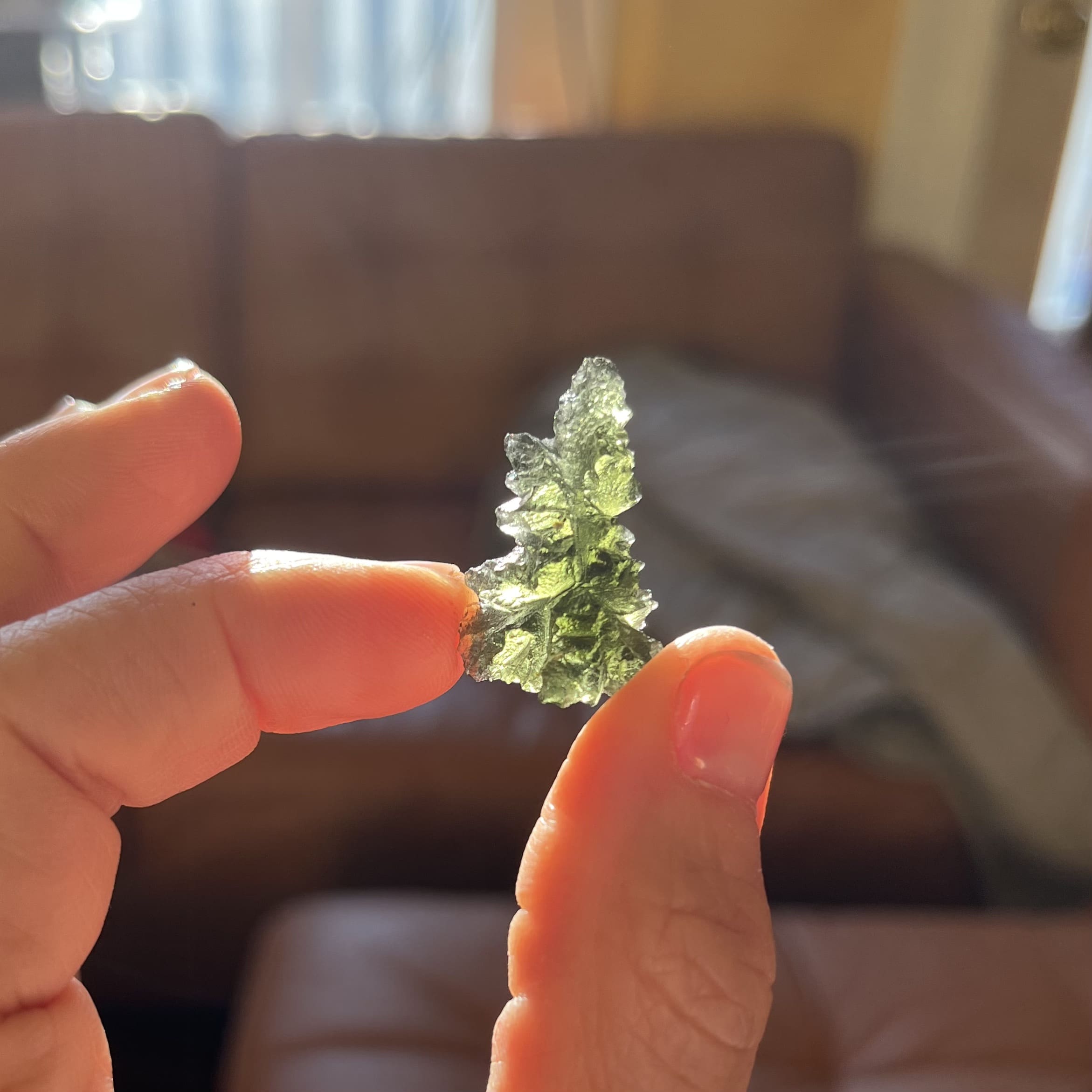 Moldavite (rough) Besednice (3.68g) 3-way standing healing crystal - Image 4