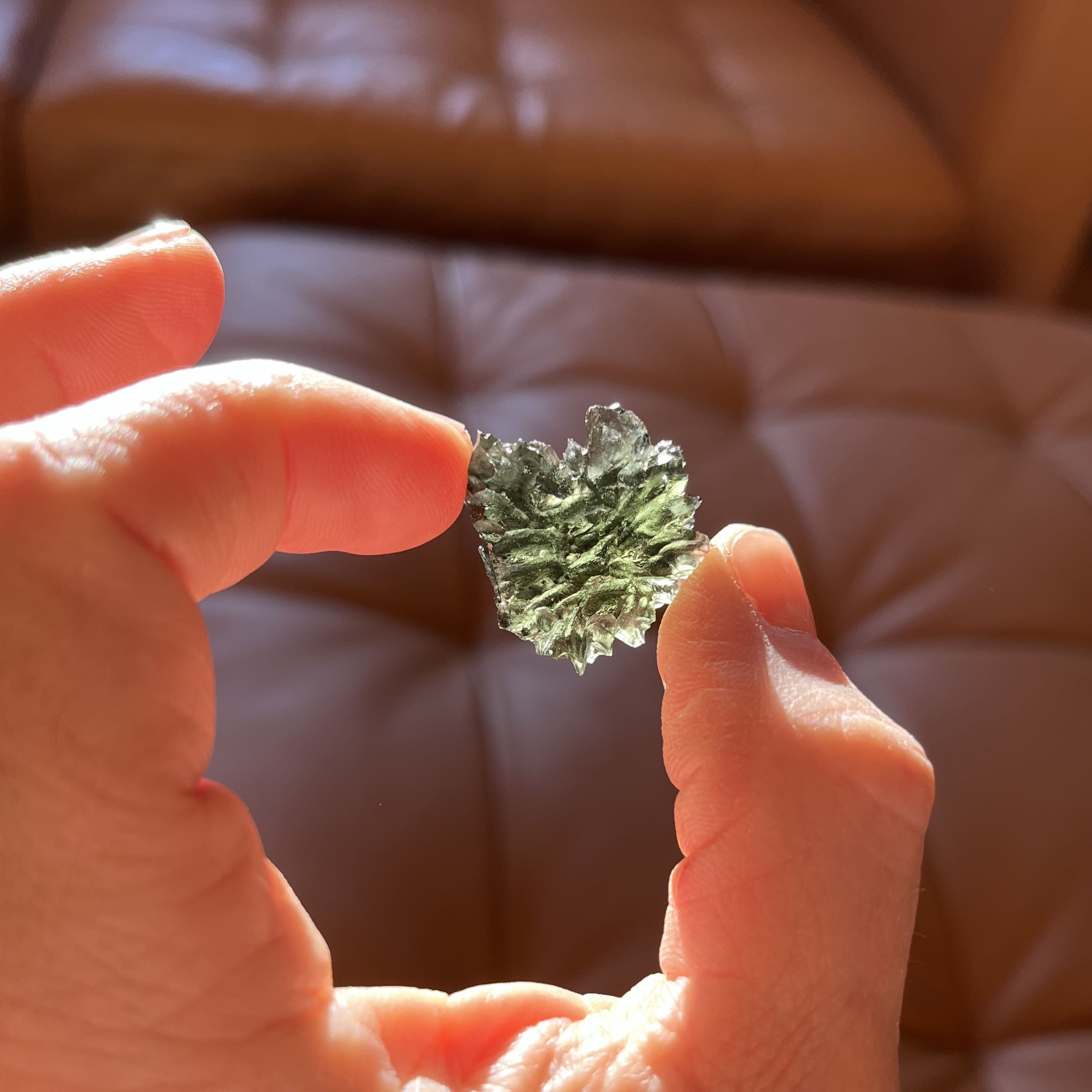 Moldavite (rough) Besednice (4.77g) 'hedgehog cloud' healing crystal - Image 4