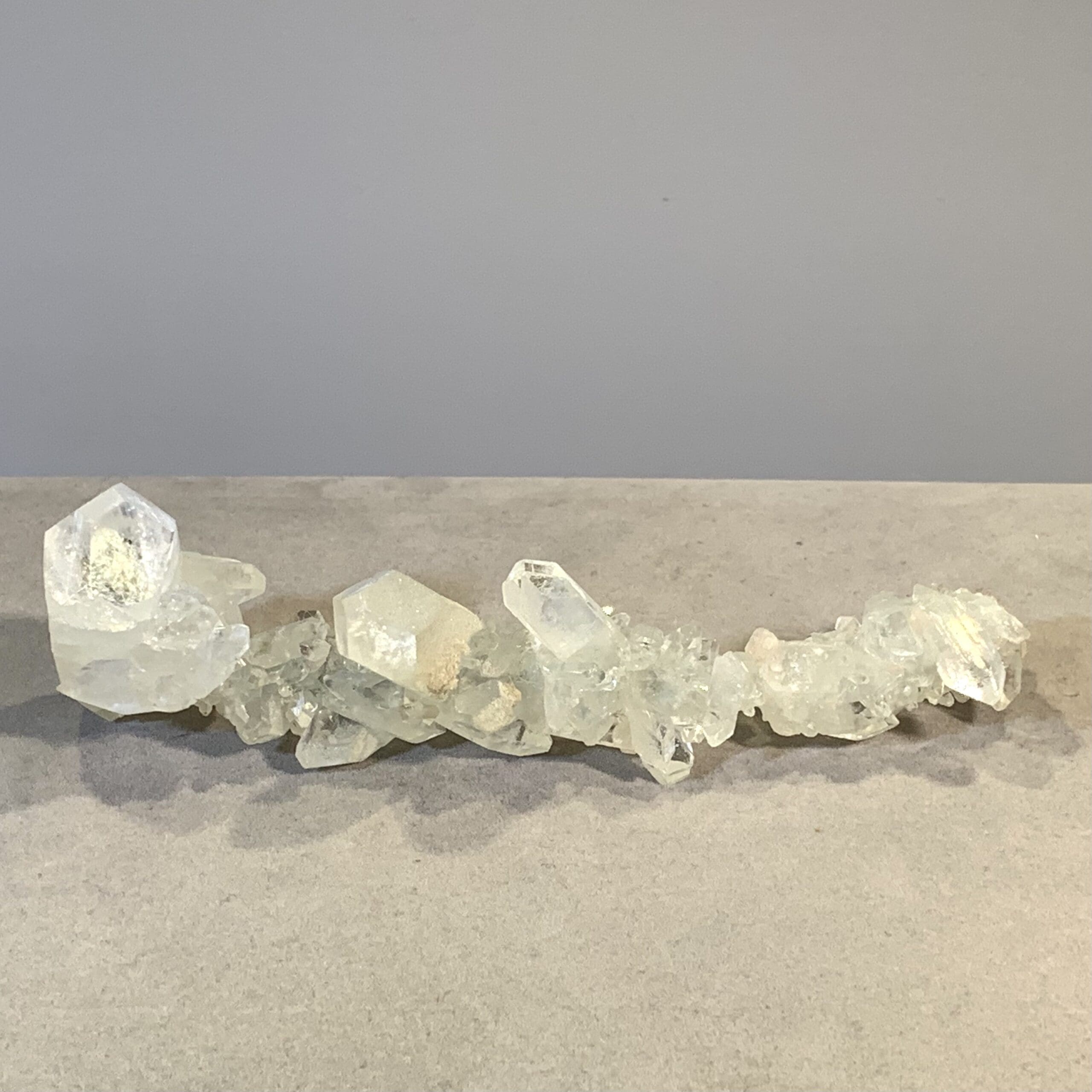 Apophyllite 'rock candy' standing DT floater wand healing crystal - Image 4