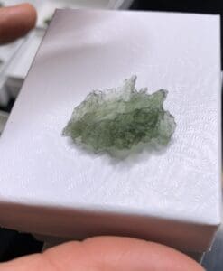 Moldavite (rough) Besednice 'amorpho sail' (1.58gr) healing crystal
