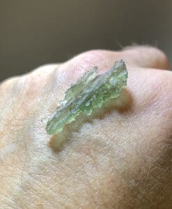 Moldavite (rough) Besednice 'jagged drop' (1.4gr)