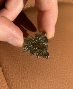 Moldavite (rough) Besednice standing 'wide oak' (2.7gr)