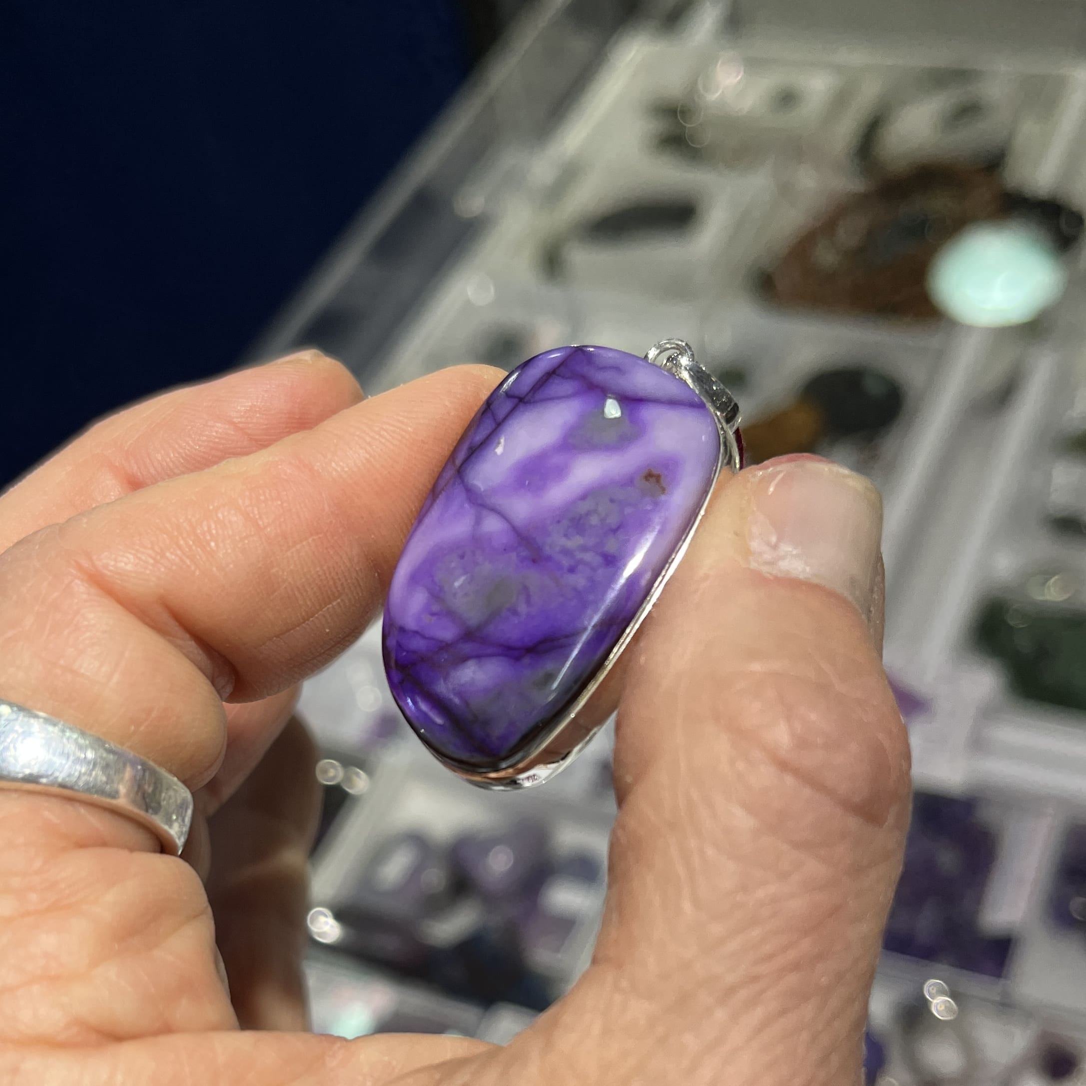 Sugilite pendant for necklace 'rainbow lagoon' healing crystal - Image 3