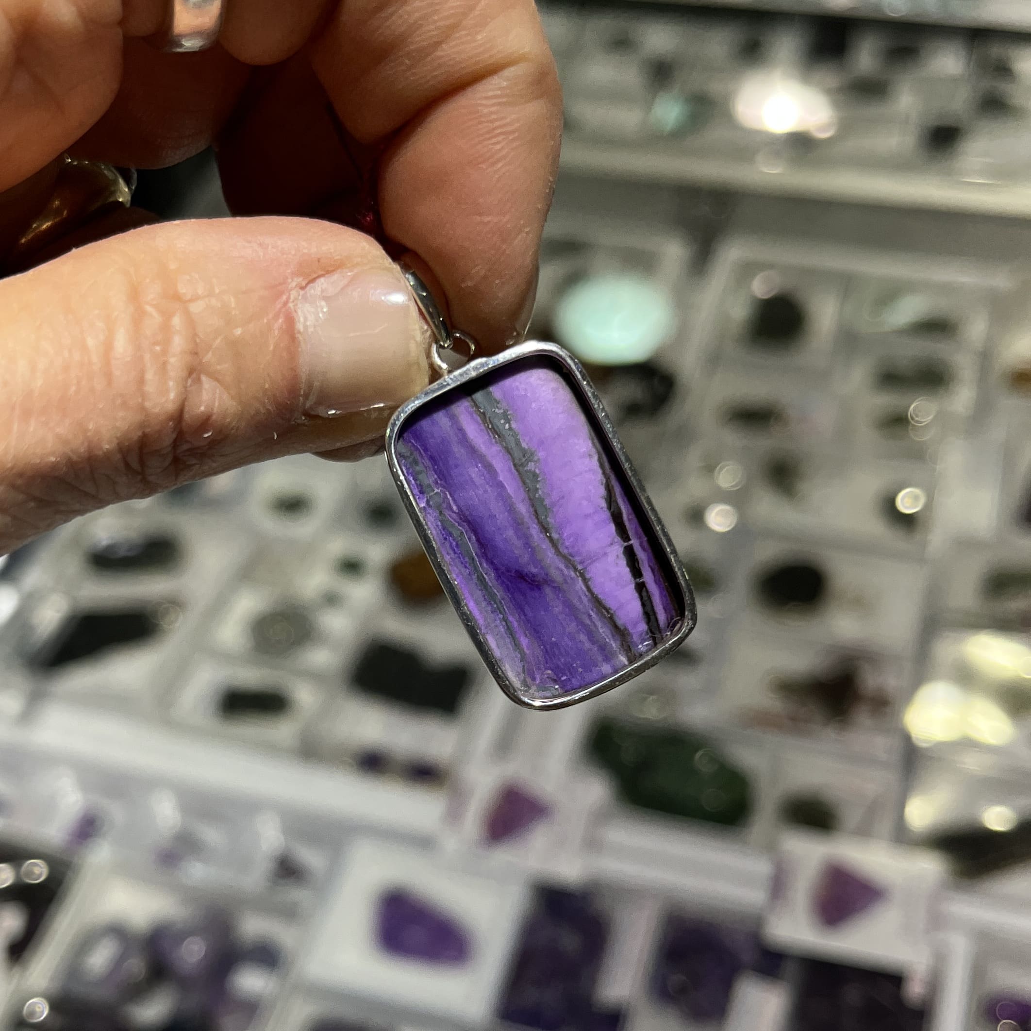 Sugilite pendant for necklace 'super stripe' healing crystal - Image 2