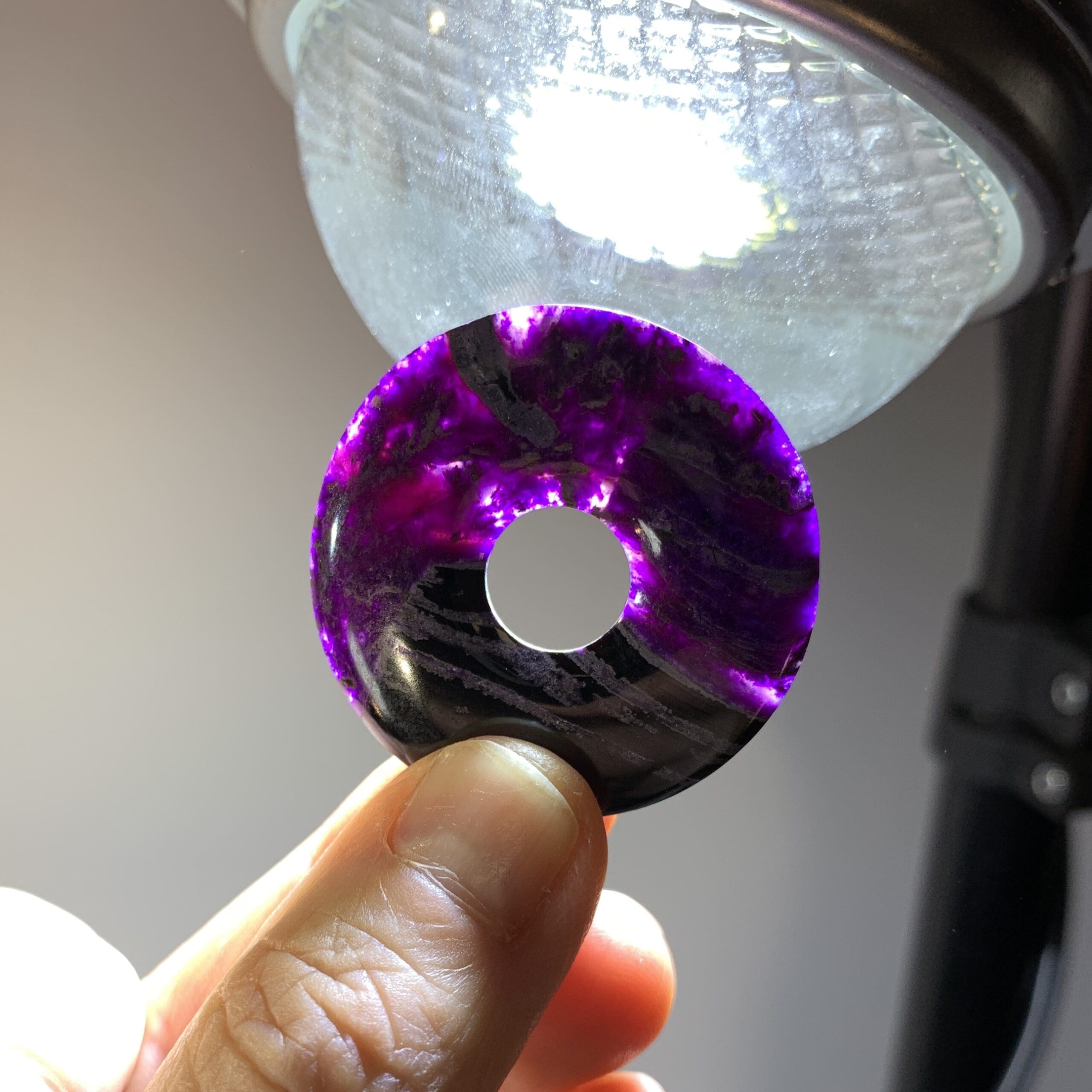 Sugilite pi donut disc (gel sectoring) sm 'flag' #10 (35ct) healing crystal