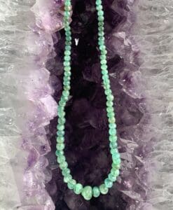 Emerald (bead) hand-formed graduated vintage necklace healing crystal