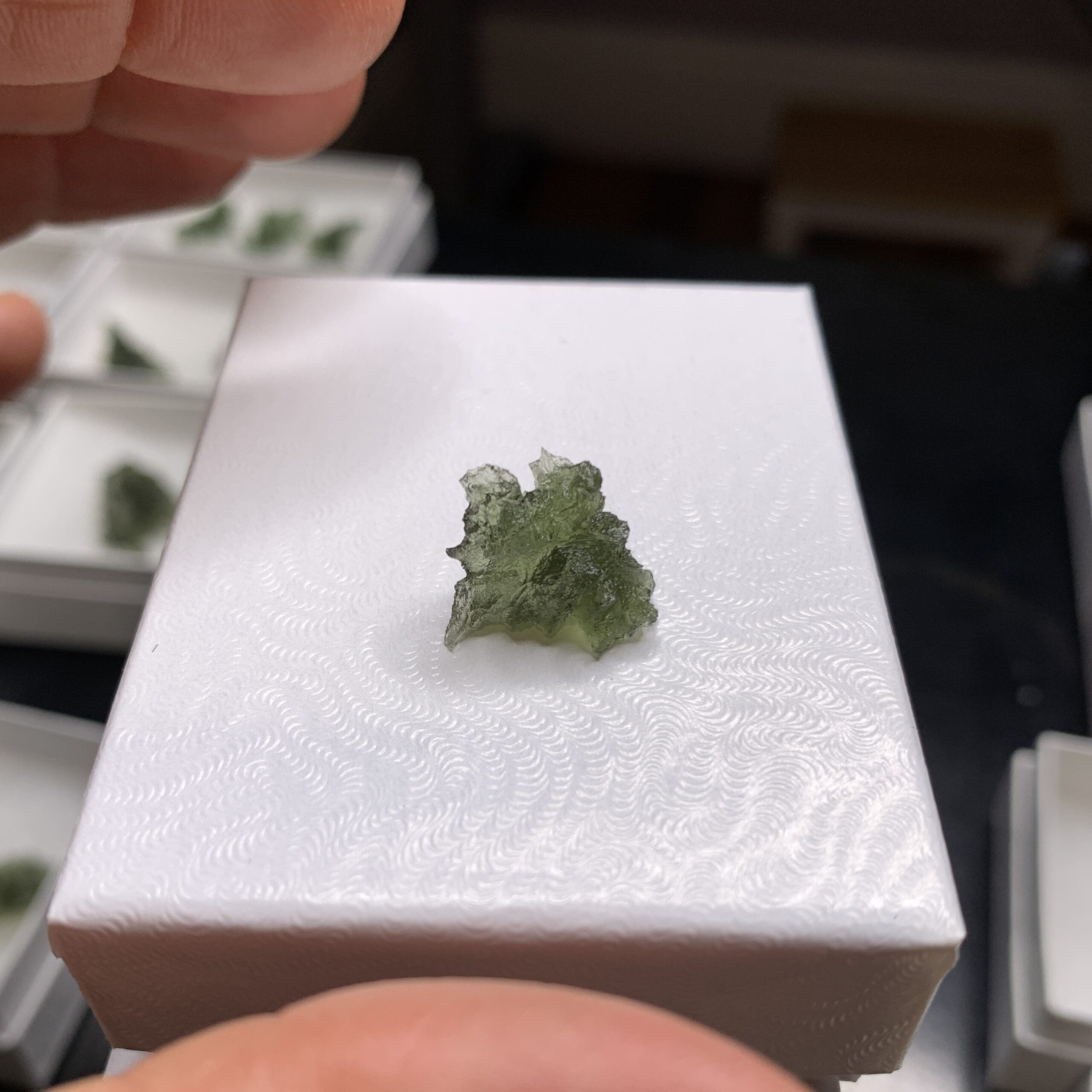 Moldavite (rough) Besednice (1.061gr) 4-way standing, healing crystal